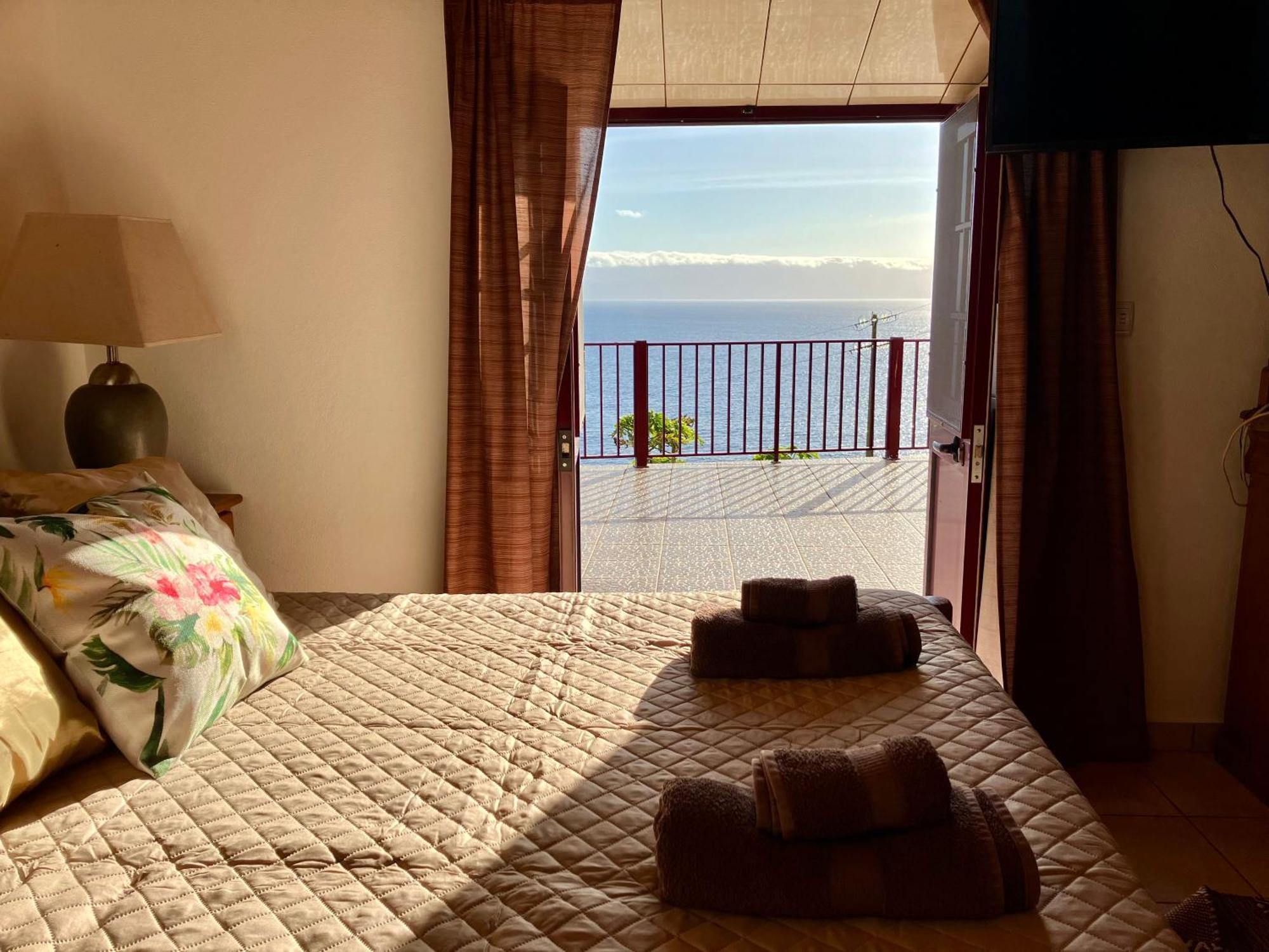 Vistalinda Cabins Calheta  Exterior foto
